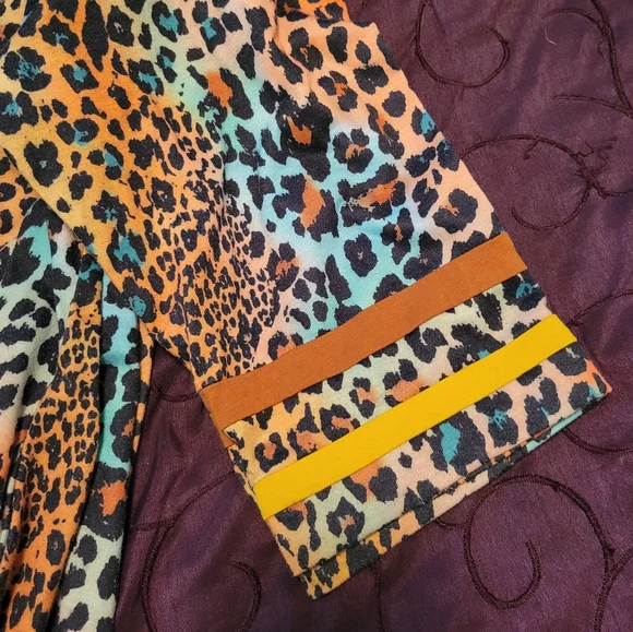 Southern Stitch Multi-Colored Leopard Print Top, 3XL - Picture 6 of 10